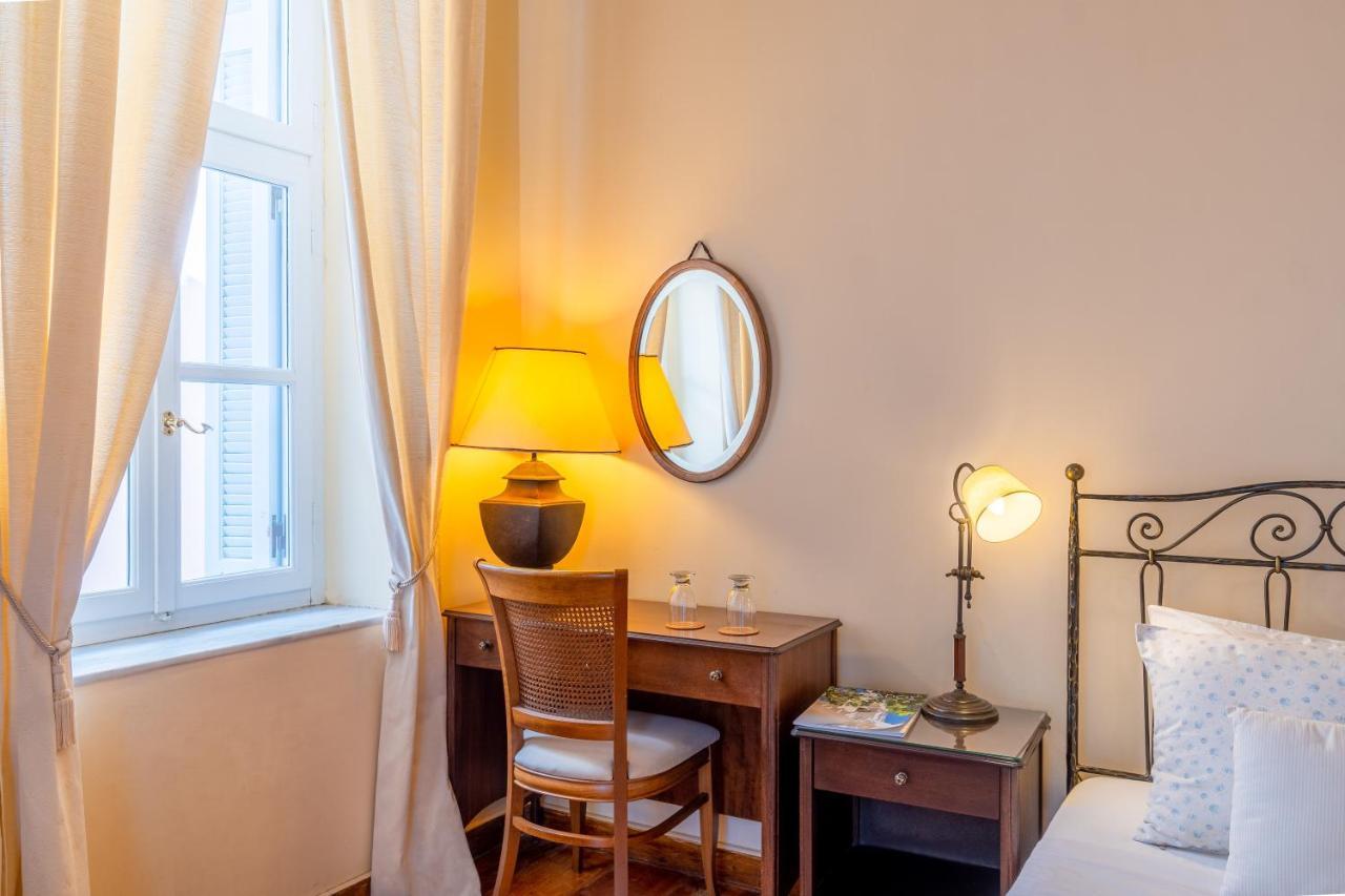 Archontiko Eleni Hotel Andros Town Luaran gambar
