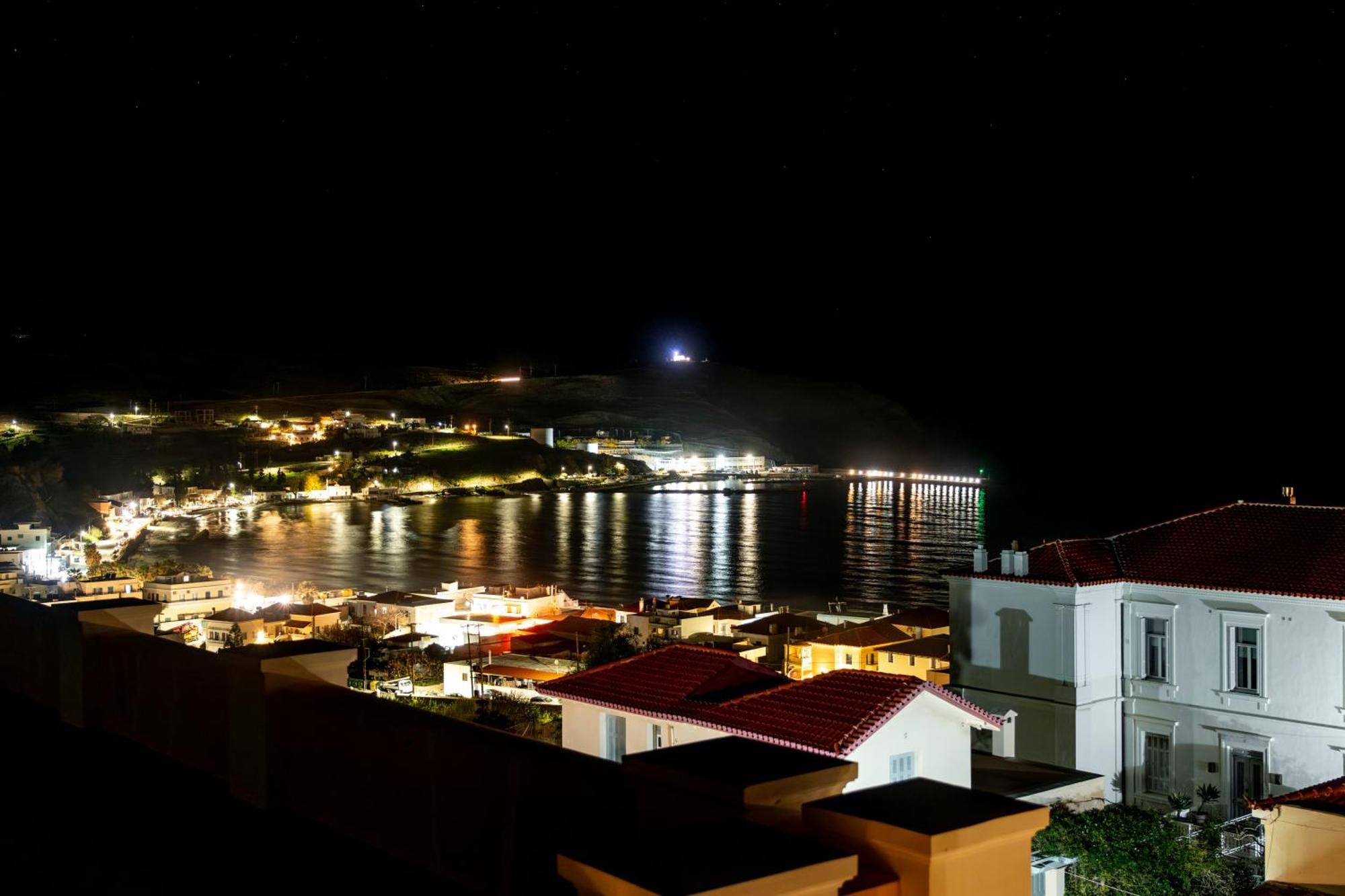 Archontiko Eleni Hotel Andros Town Luaran gambar